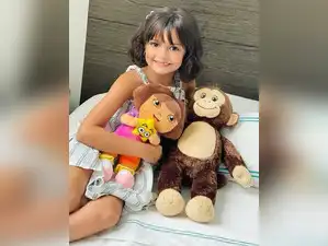Scarlett Spears: Dora The Explorer